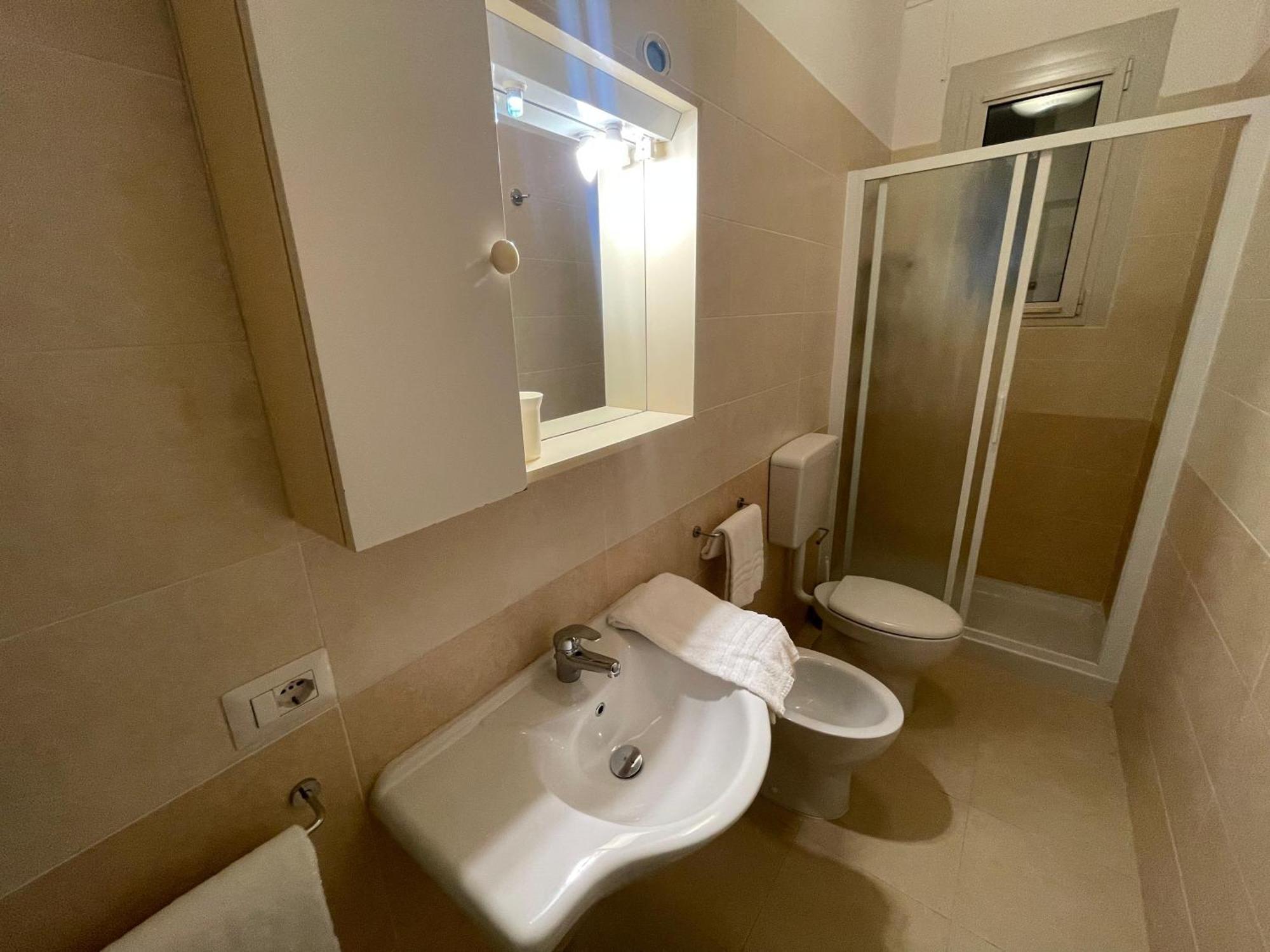 Villa Rita - Agenzia Cocal กาออร์เล ภายนอก รูปภาพ